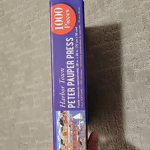 🎯1000 Piece Puzzle - Picture 2 of 3